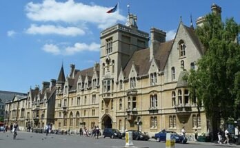 International Graduate Scholarships in the USA Fully Funded 2024